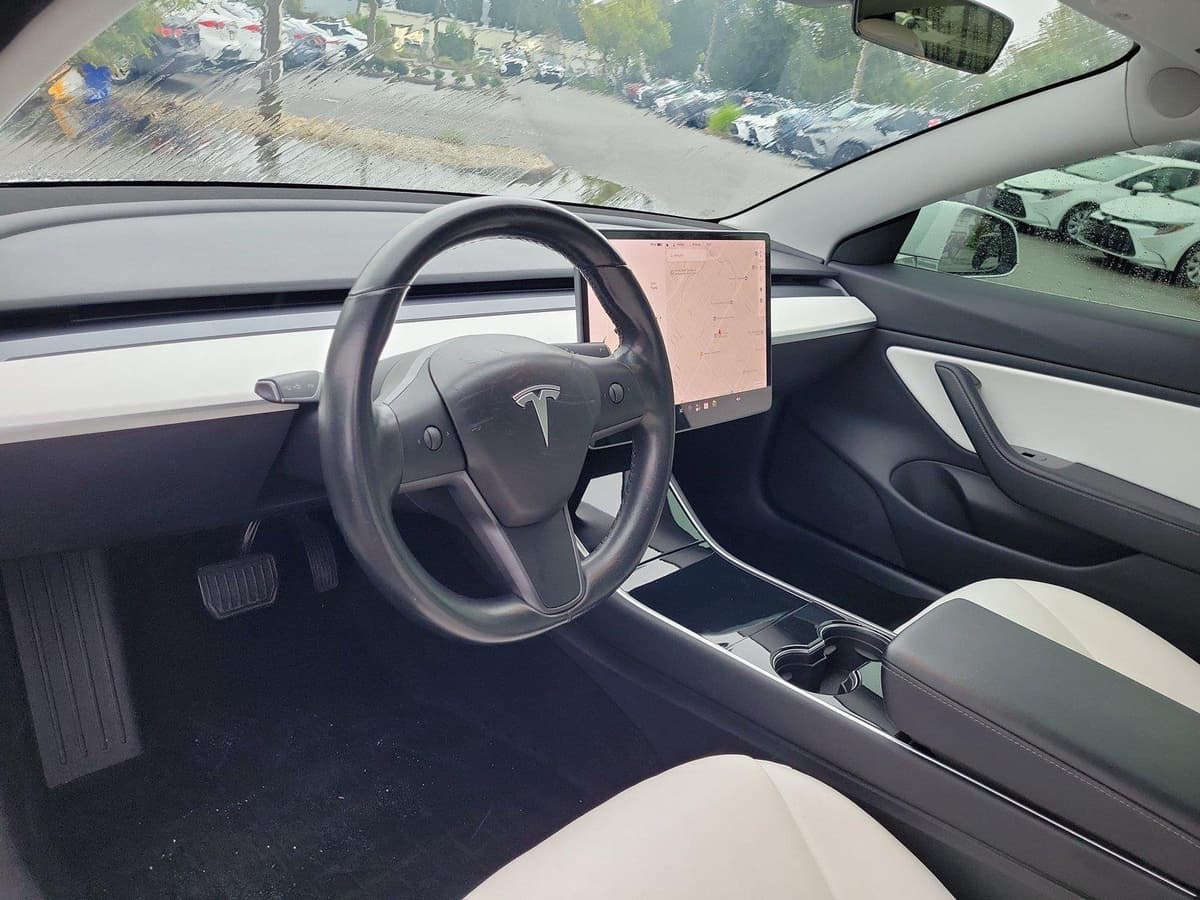 2018 Tesla Model 3 15