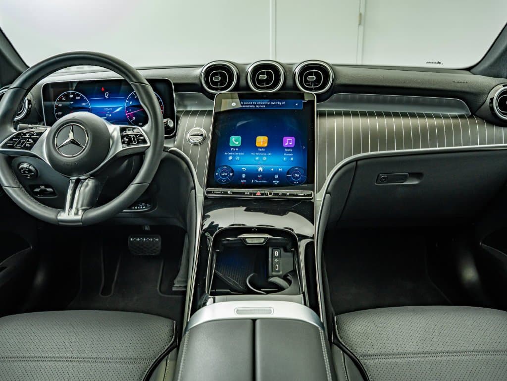 2026 Mercedes-Benz GLC 27