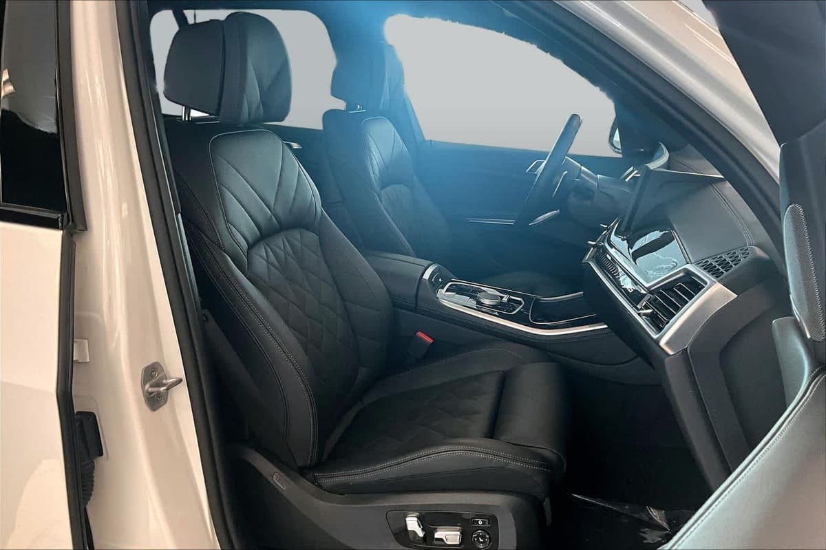 2026 BMW X5 6
