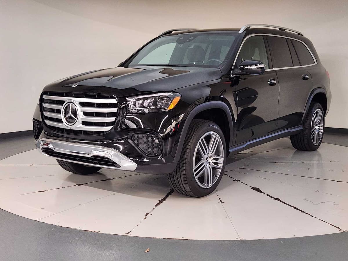 2026 Mercedes-Benz GLS 33