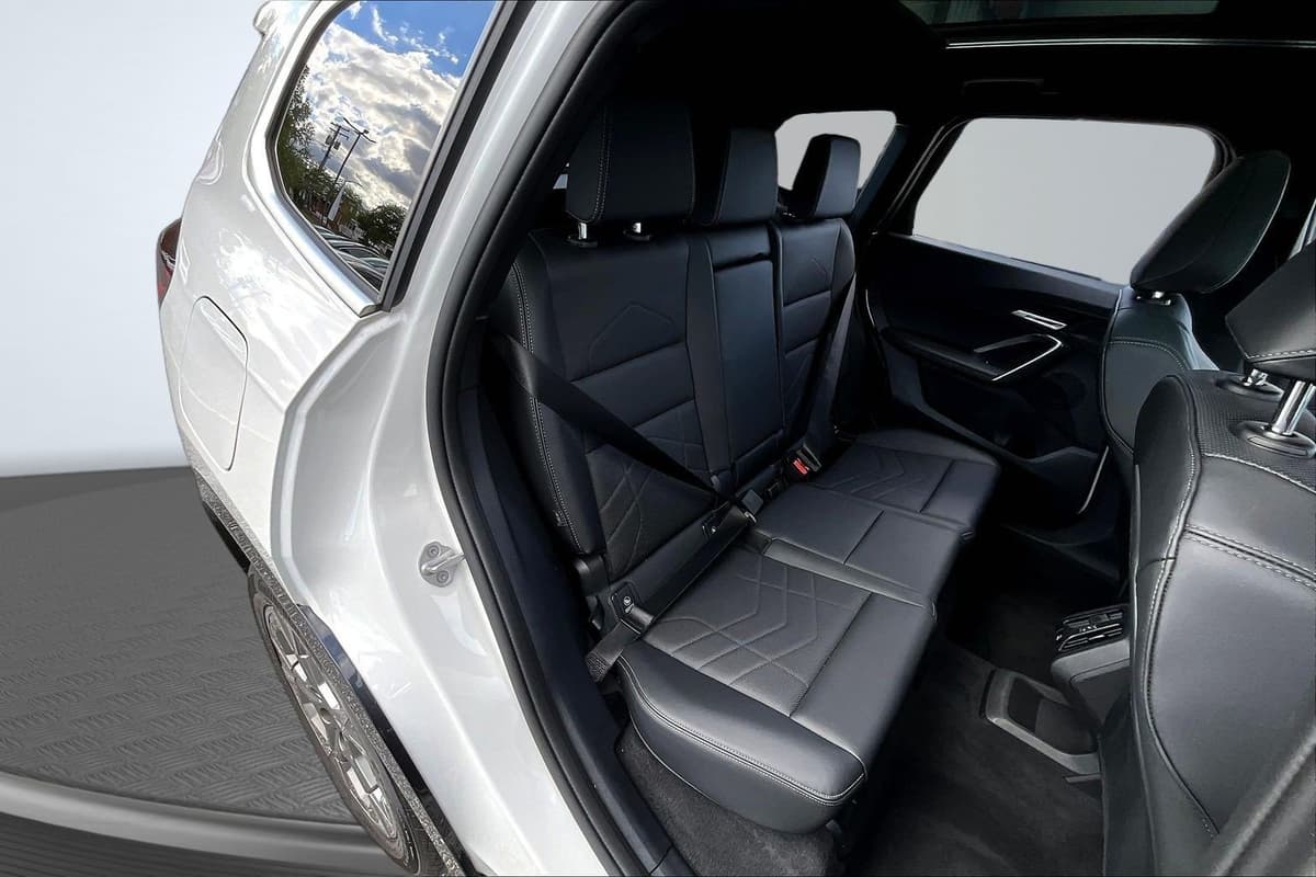 2026 BMW X1 21