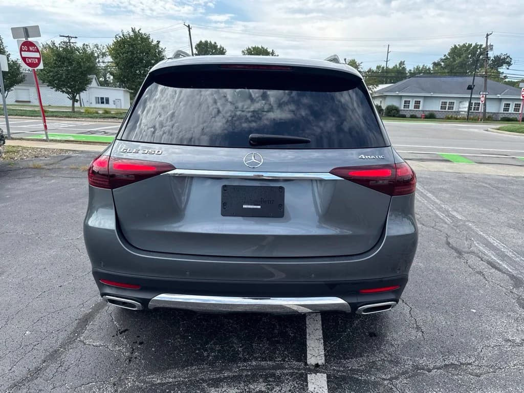 2026 Mercedes-Benz GLE 9