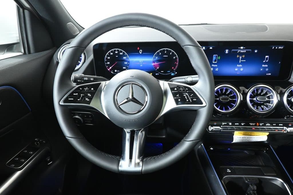 2026 Mercedes-Benz GLA 15