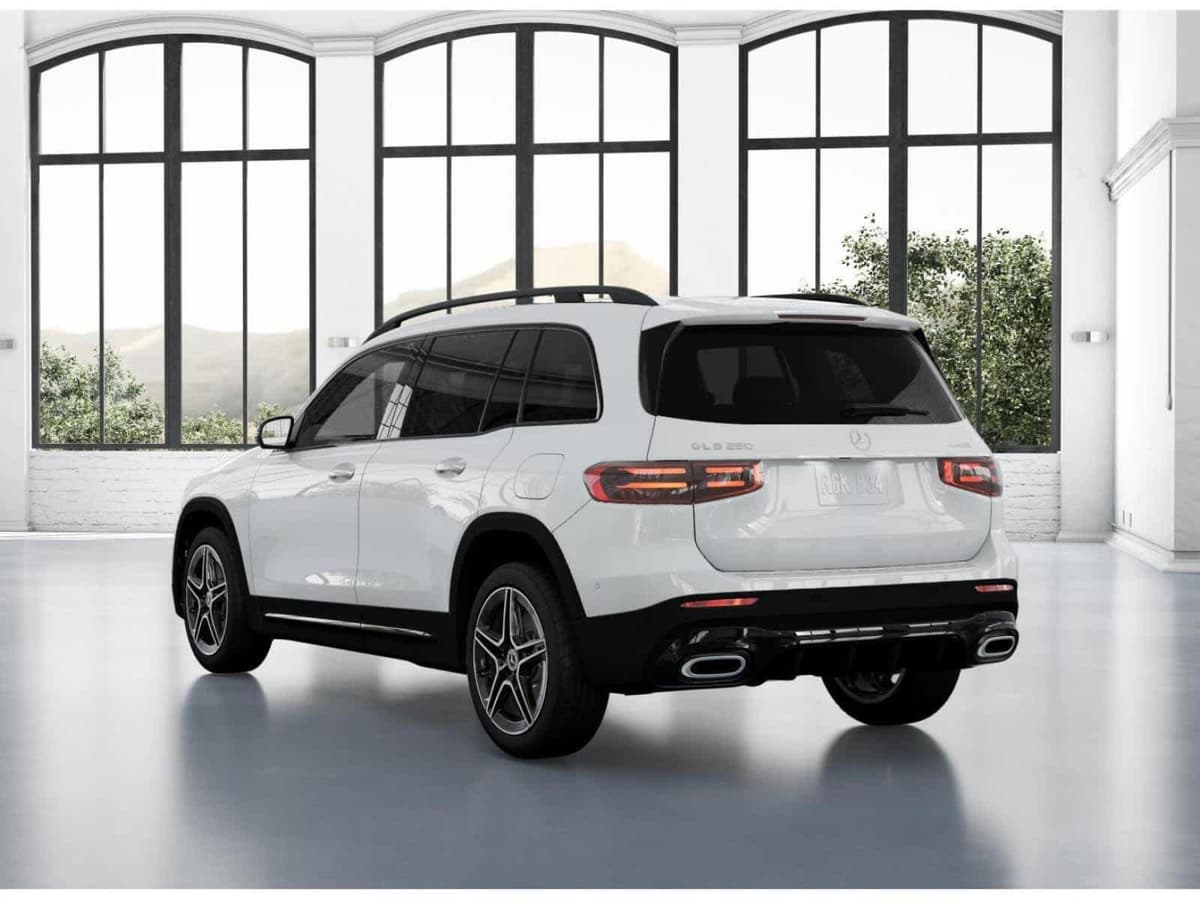 2026 Mercedes-Benz GLB 25