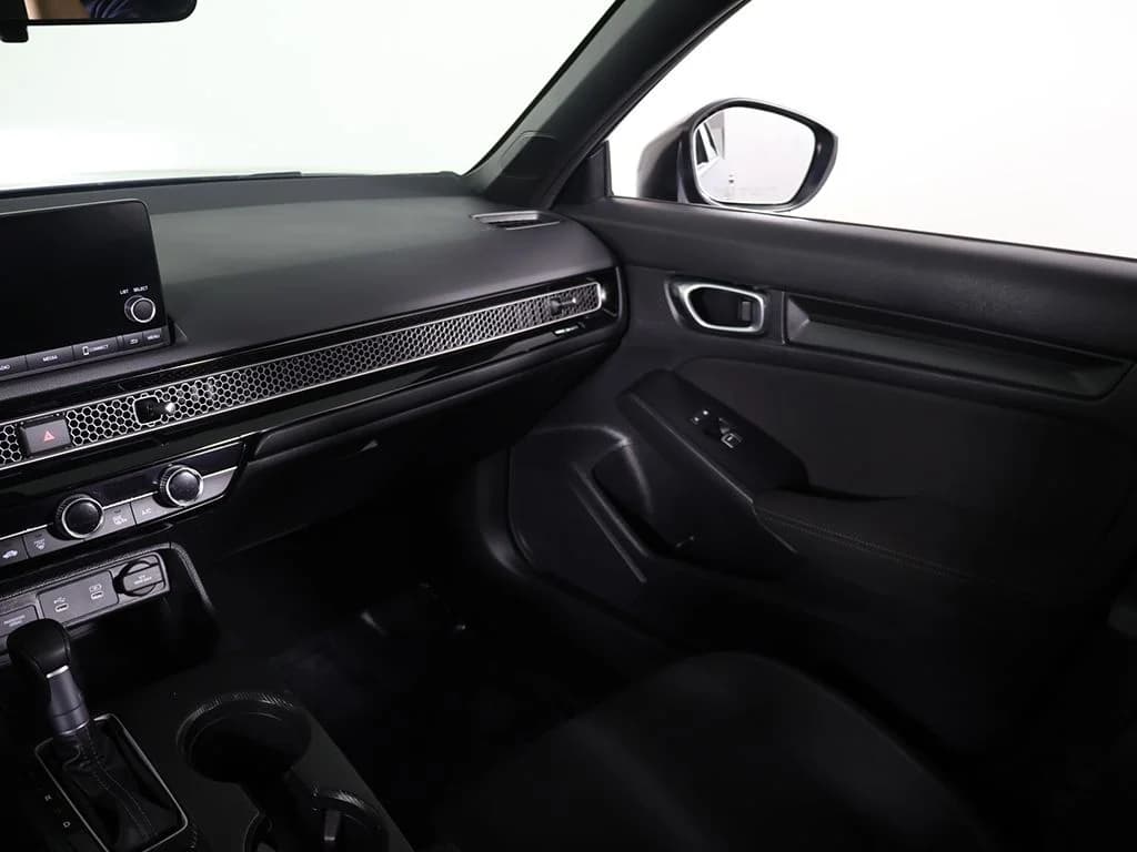 2026 Honda Civic Hatchback 31