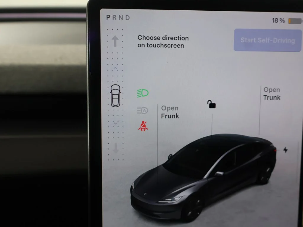 2025 Tesla Model 3 51