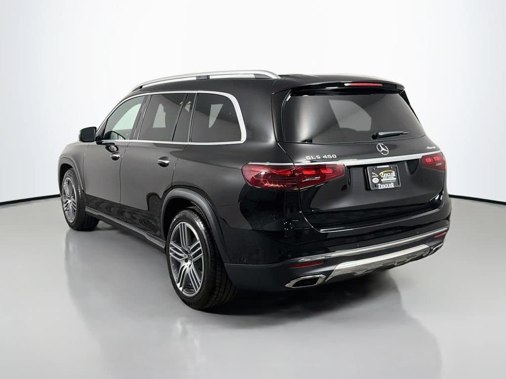2026 Mercedes-Benz GLS 5