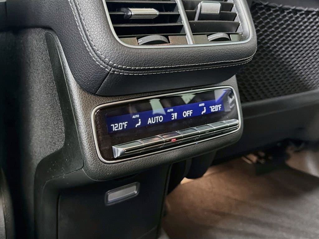 2026 Mercedes-Benz GLS 25