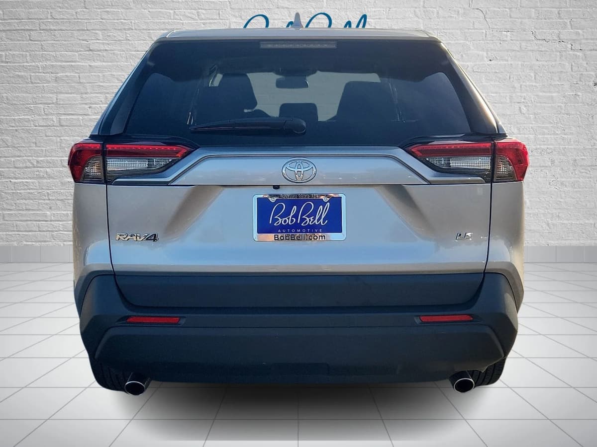 2025 Toyota RAV4 3