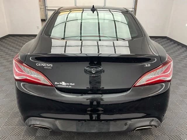 2015 Hyundai Genesis Coupe 19