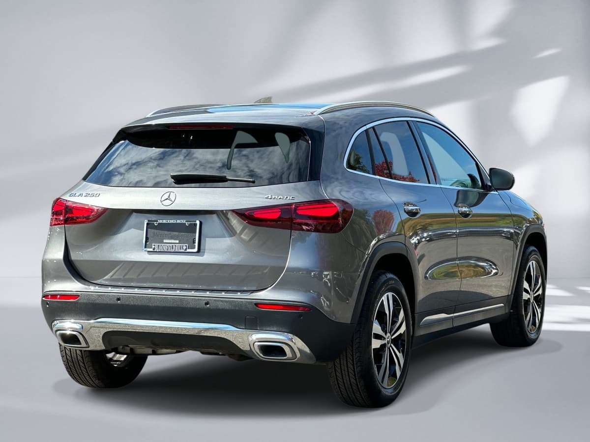 2026 Mercedes-Benz GLA 2