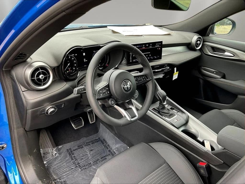2026 Alfa Romeo Tonale 5