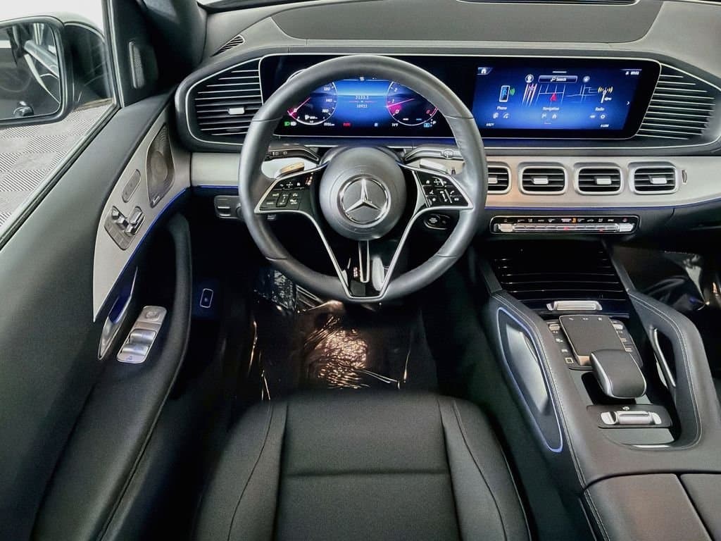 2026 Mercedes-Benz GLS 22