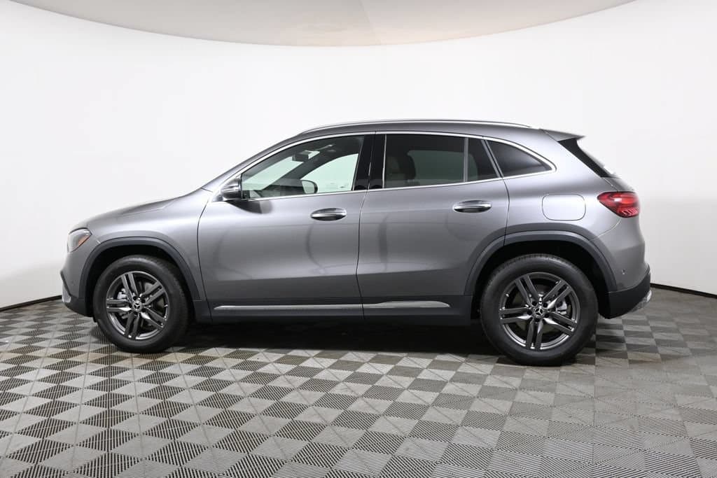 2026 Mercedes-Benz GLA 37