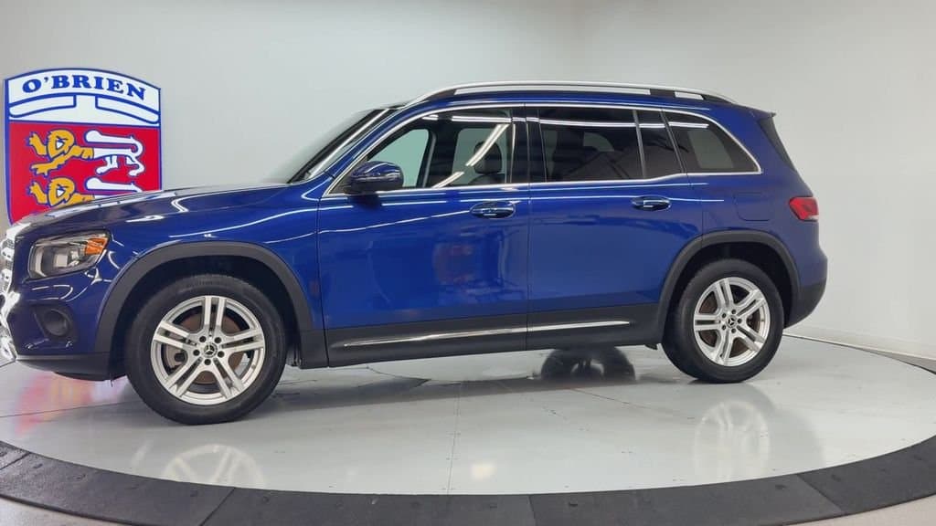 2021 Mercedes-Benz GLB 6