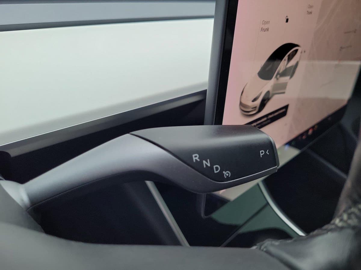 2018 Tesla Model 3 23