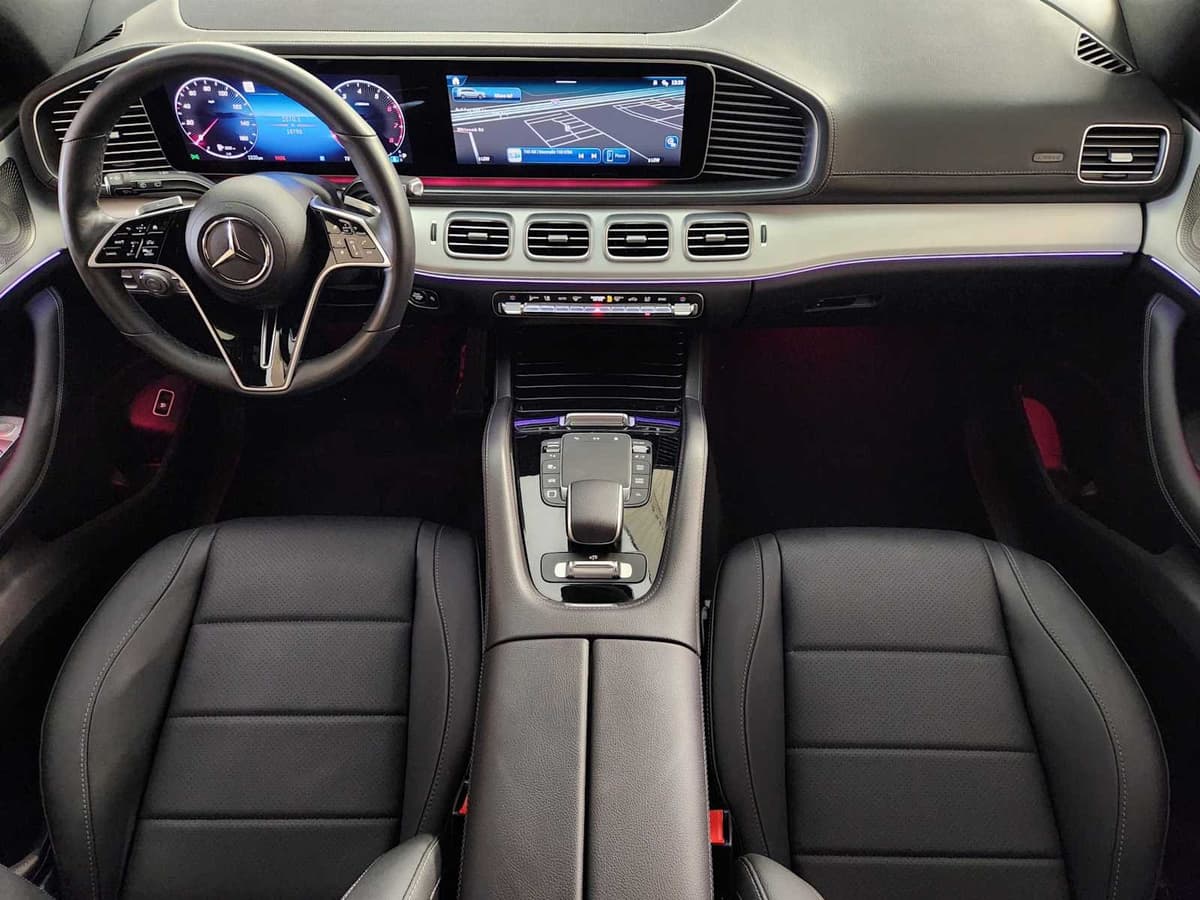 2026 Mercedes-Benz GLS 2