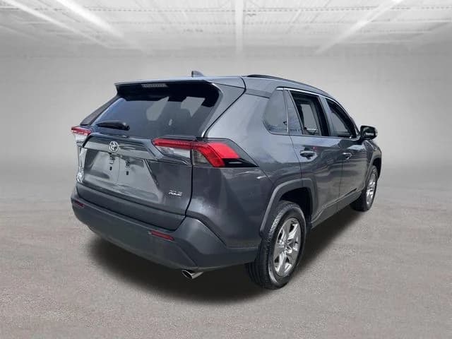 2024 Toyota RAV4 8