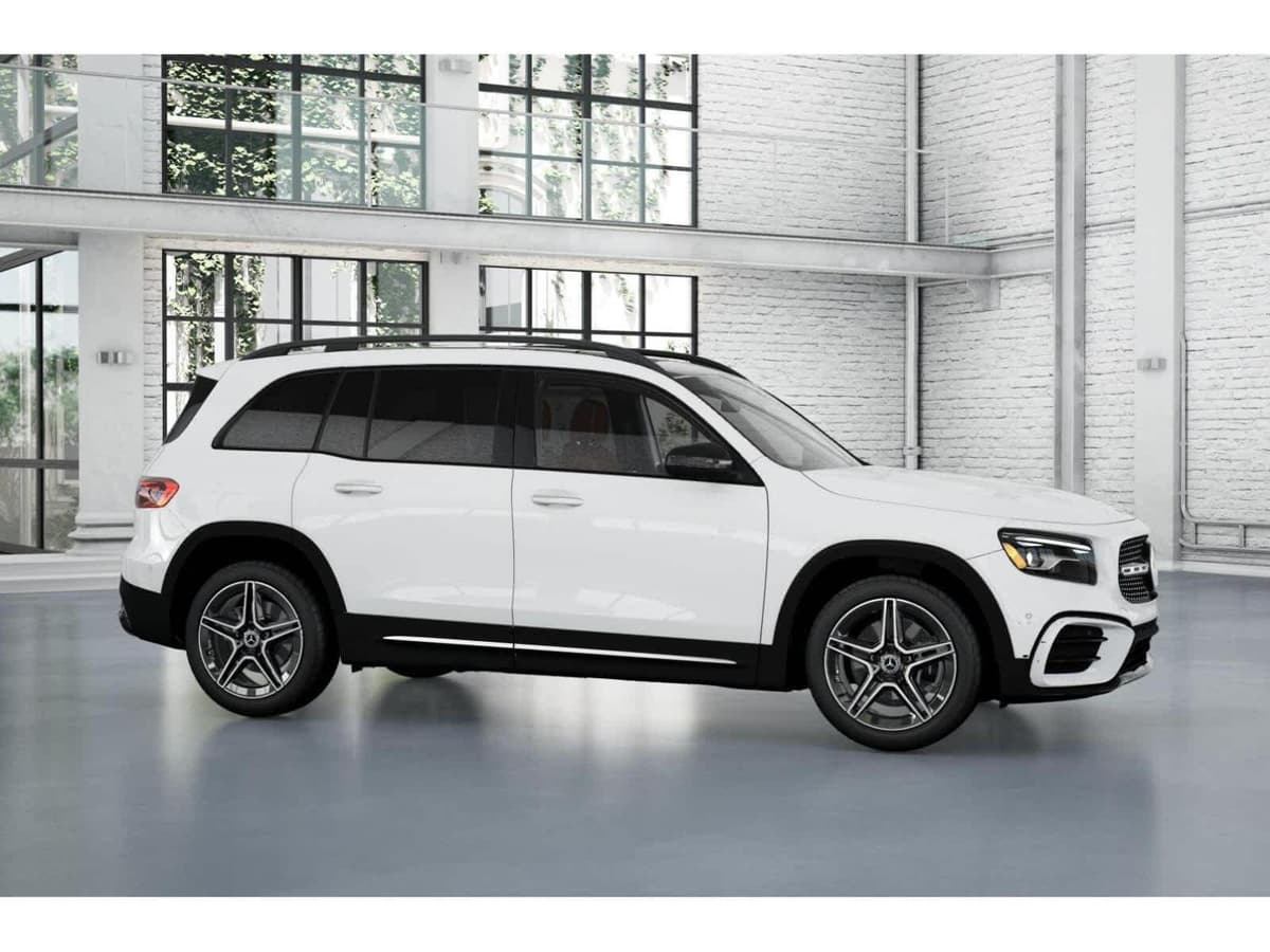 2026 Mercedes-Benz GLB 12