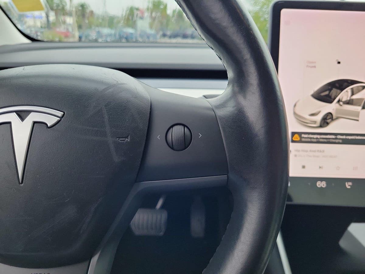 2018 Tesla Model 3 20