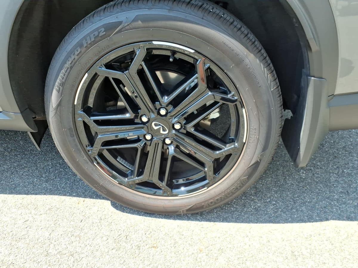 2026 INFINITI QX60 6