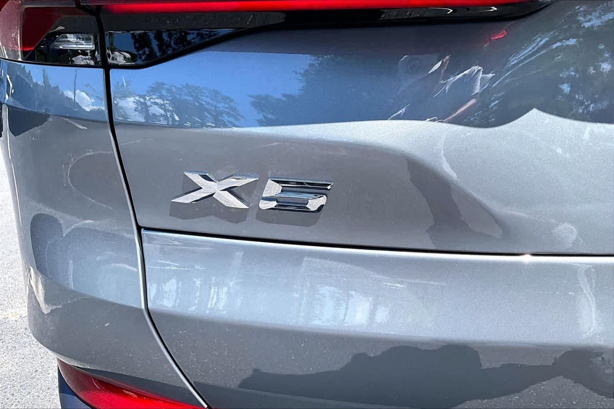 2026 BMW X5 13