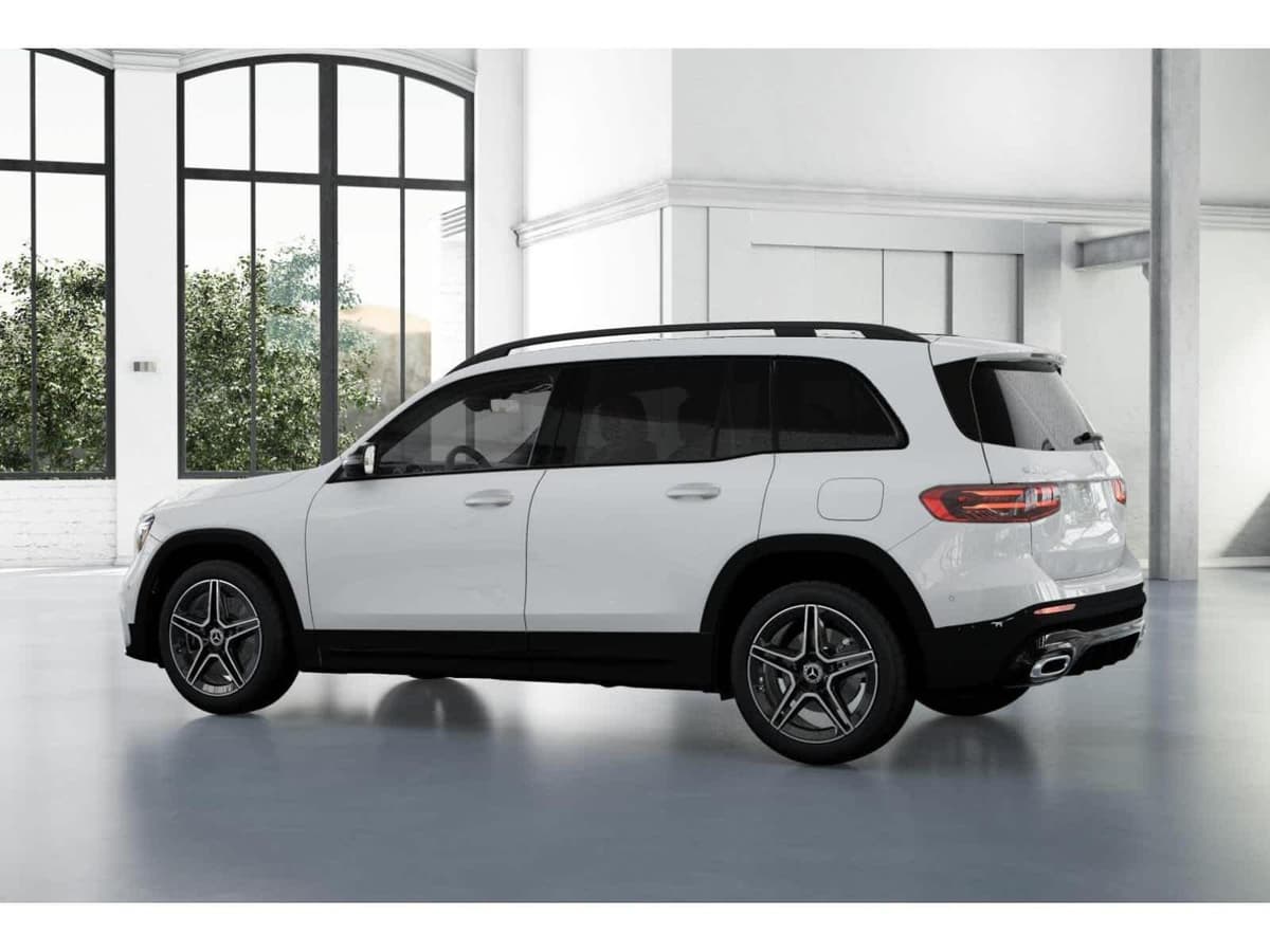 2026 Mercedes-Benz GLB 28