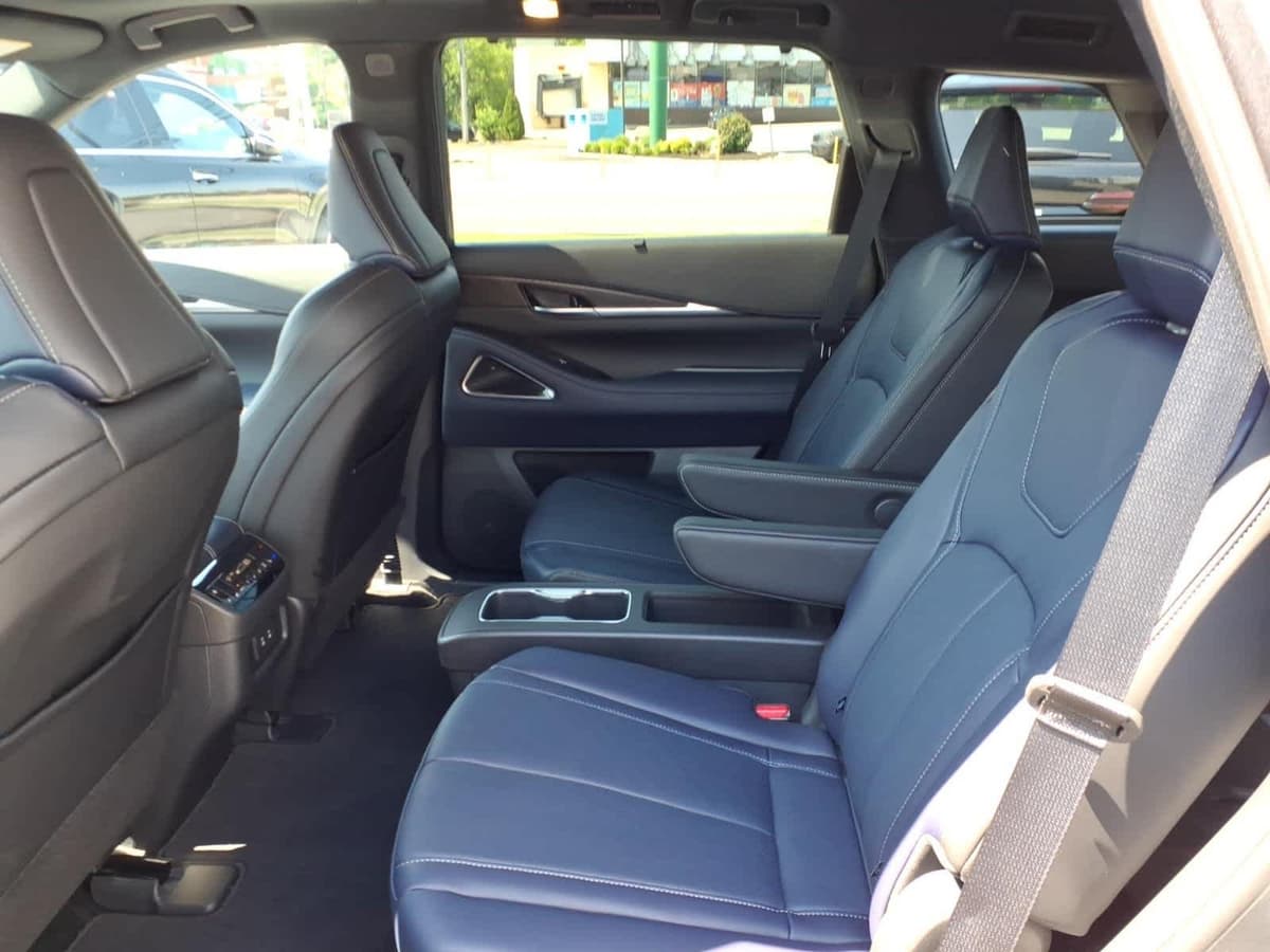 2026 INFINITI QX60 10
