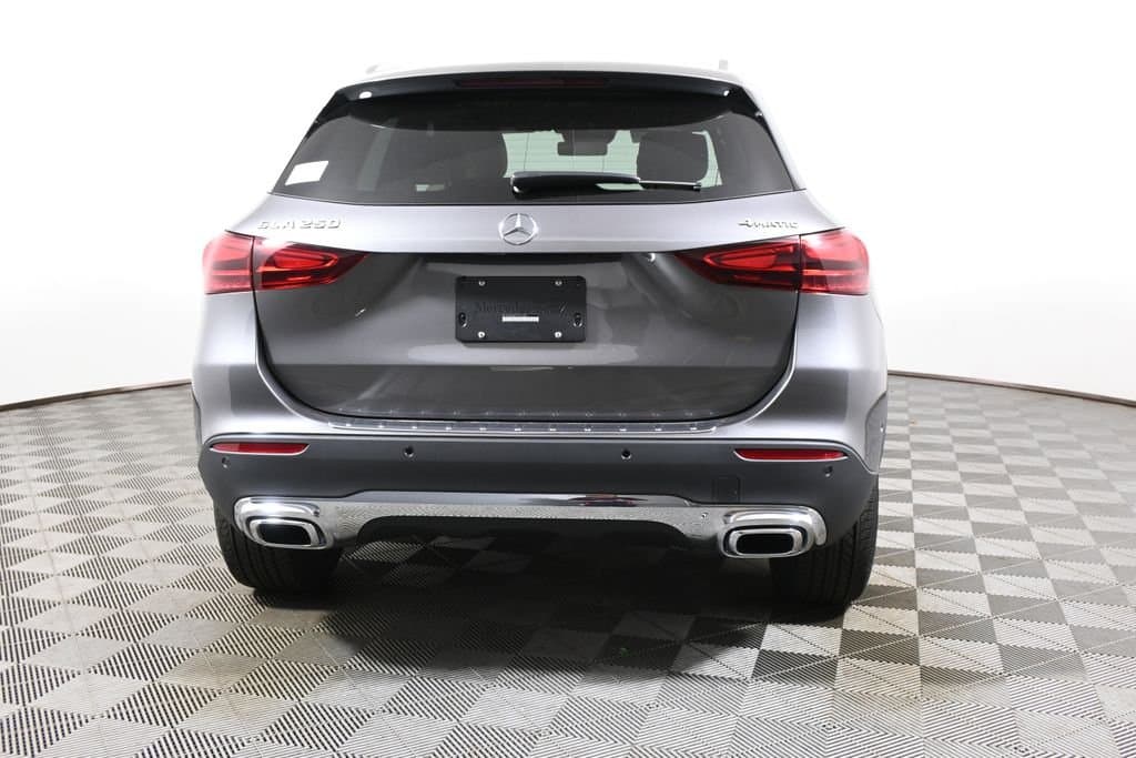 2026 Mercedes-Benz GLA 4