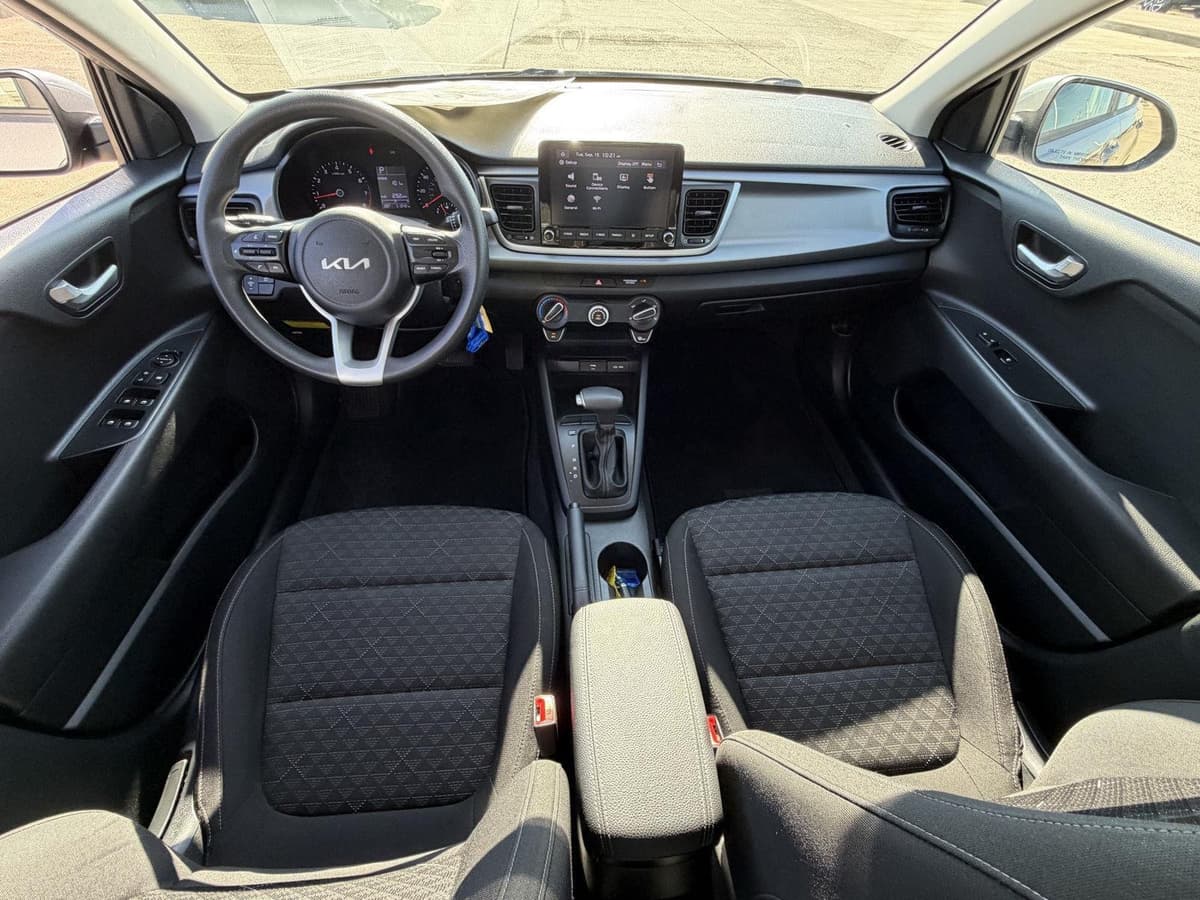 2023 Kia Rio 5-Door 20