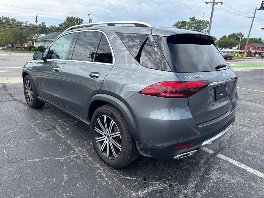 2026 Mercedes-Benz GLE 10