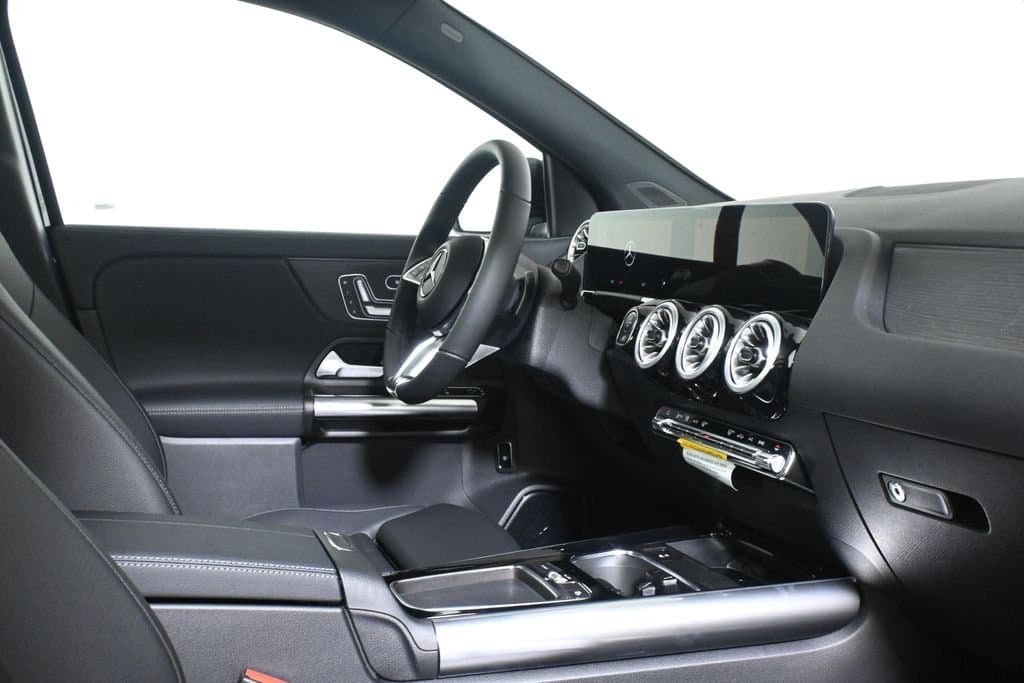 2026 Mercedes-Benz GLA 30