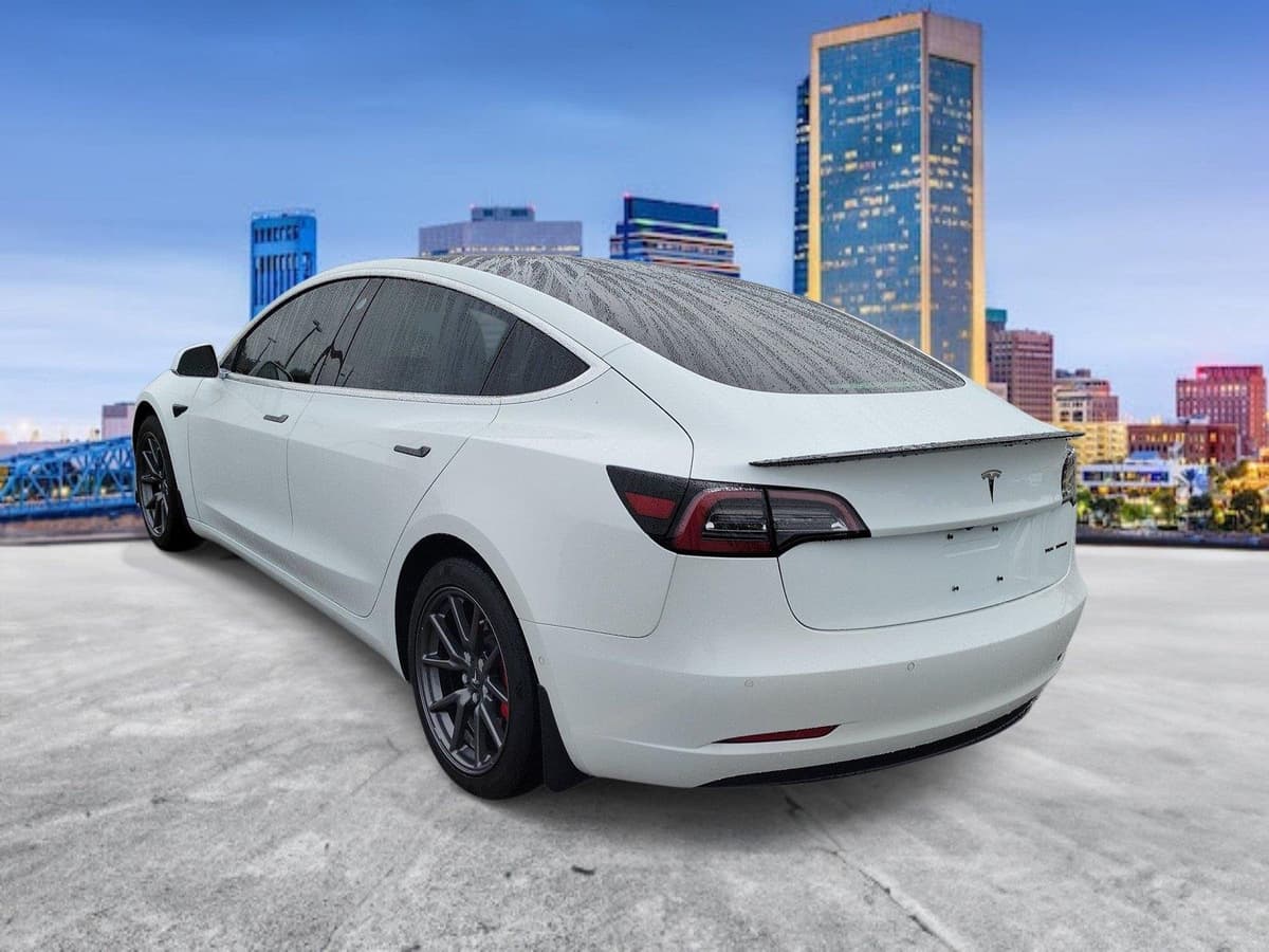 2018 Tesla Model 3 31