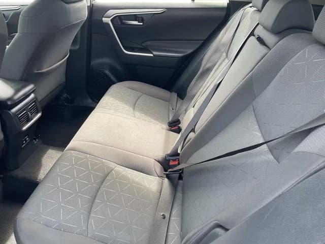 2024 Toyota RAV4 16