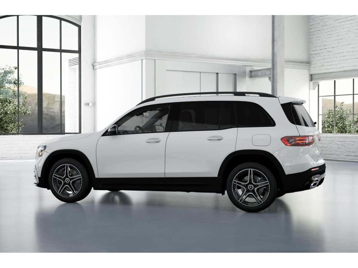 2026 Mercedes-Benz GLB 29