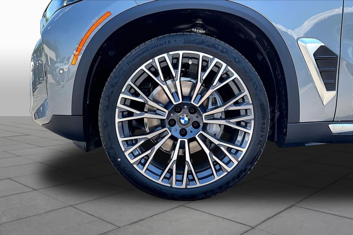 2026 BMW X5 9
