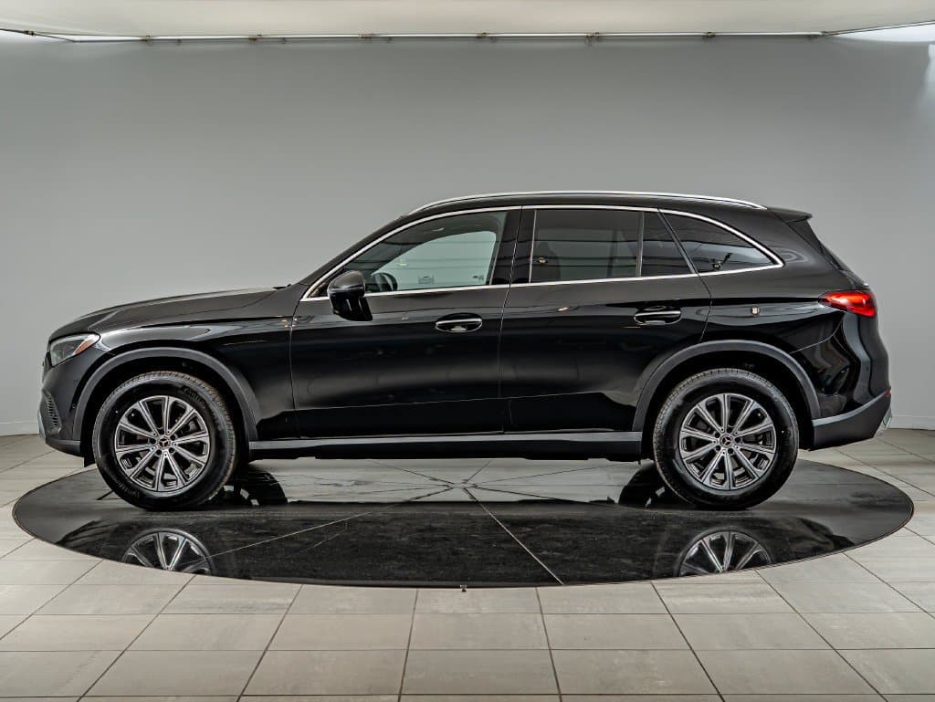 2026 Mercedes-Benz GLC 6