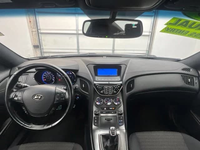2015 Hyundai Genesis Coupe 2