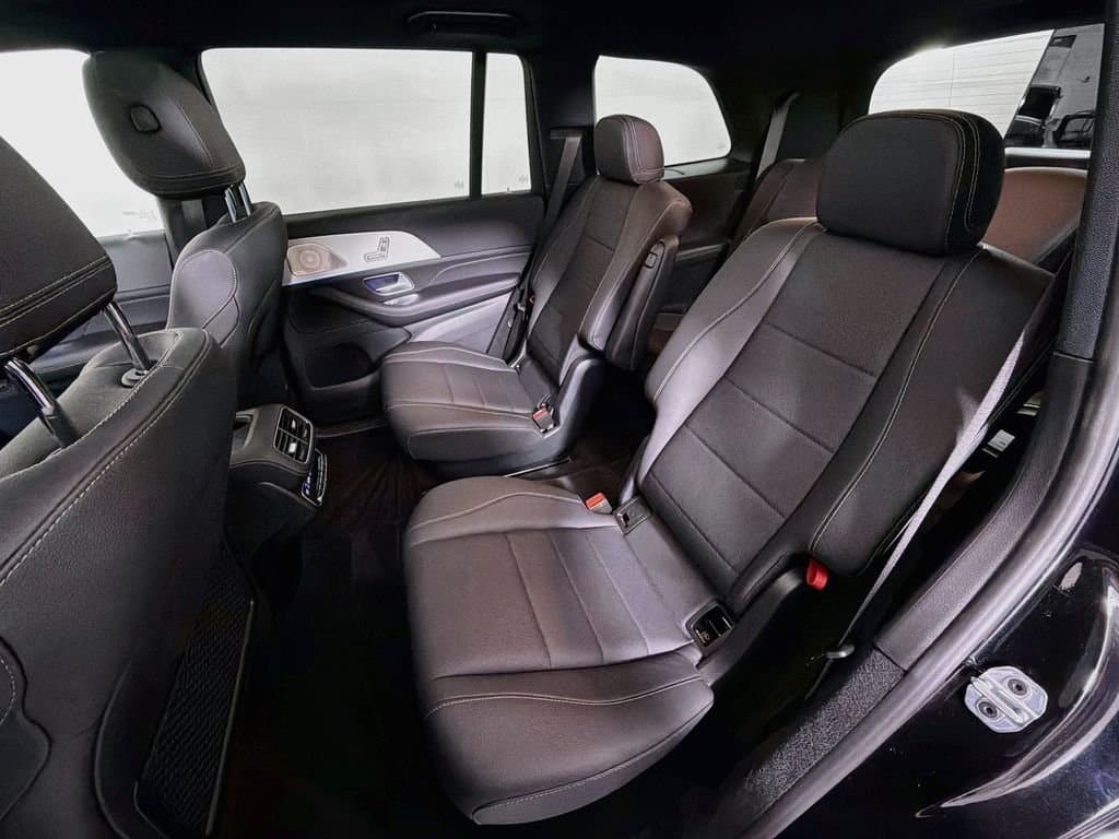 2026 Mercedes-Benz GLS 24
