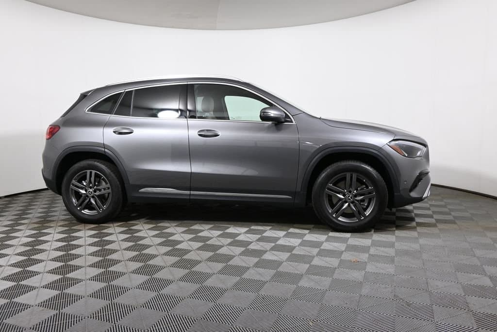 2026 Mercedes-Benz GLA 6