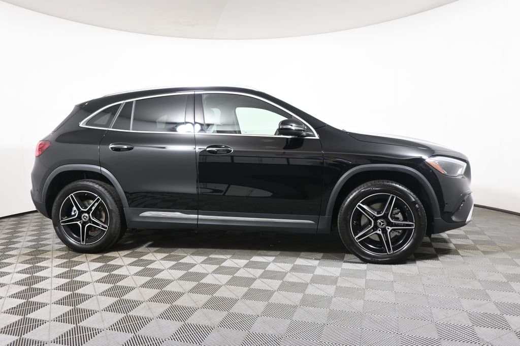 2026 Mercedes-Benz GLA 6